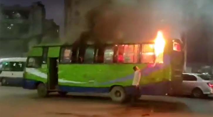 Nationwide blockade: 18 vehicles set on fire in 30 hours 